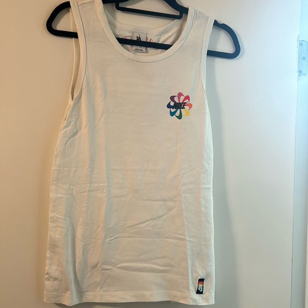 Nike tank top